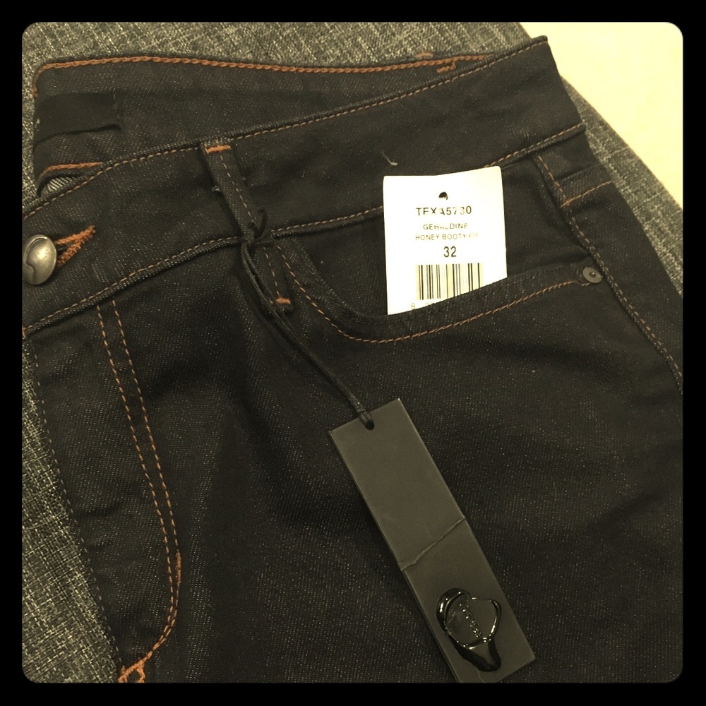 Joe’s Jeans Geraldine Honey Booty Fit